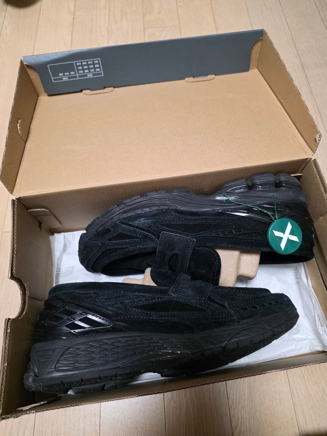 뉴발란스 1906L 블랙 블랙 시멘트 스웨이드 270 구동화 상품이미지6