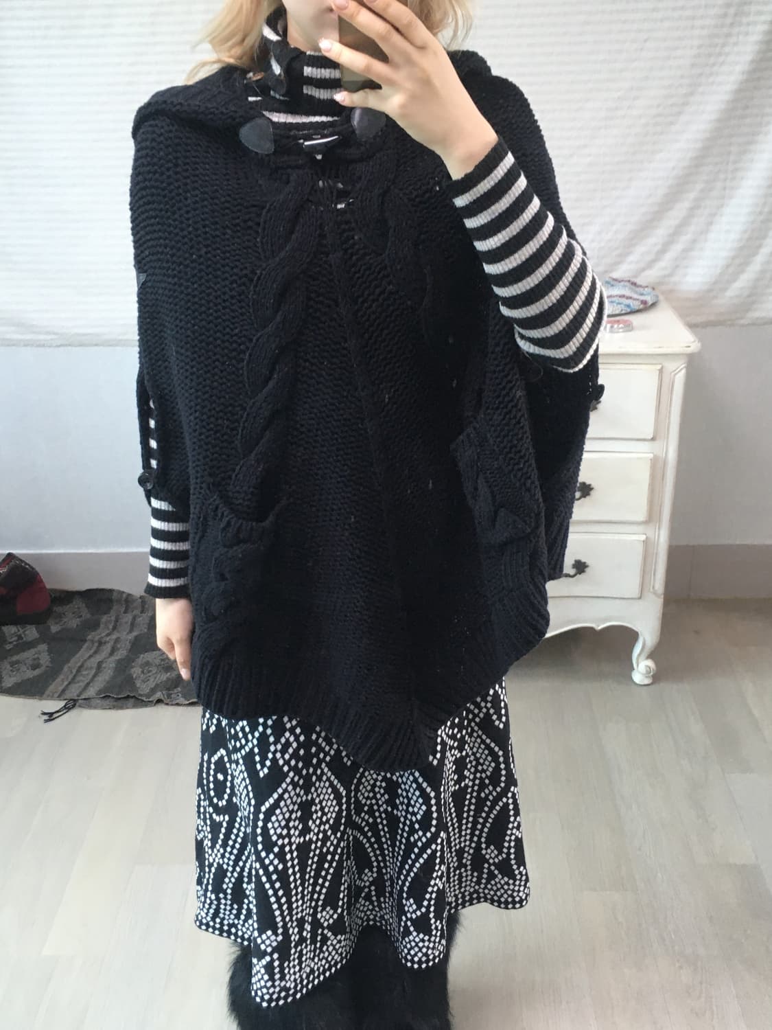 유일매물)diesel wool knit cape hood cardigan 상품이미지6