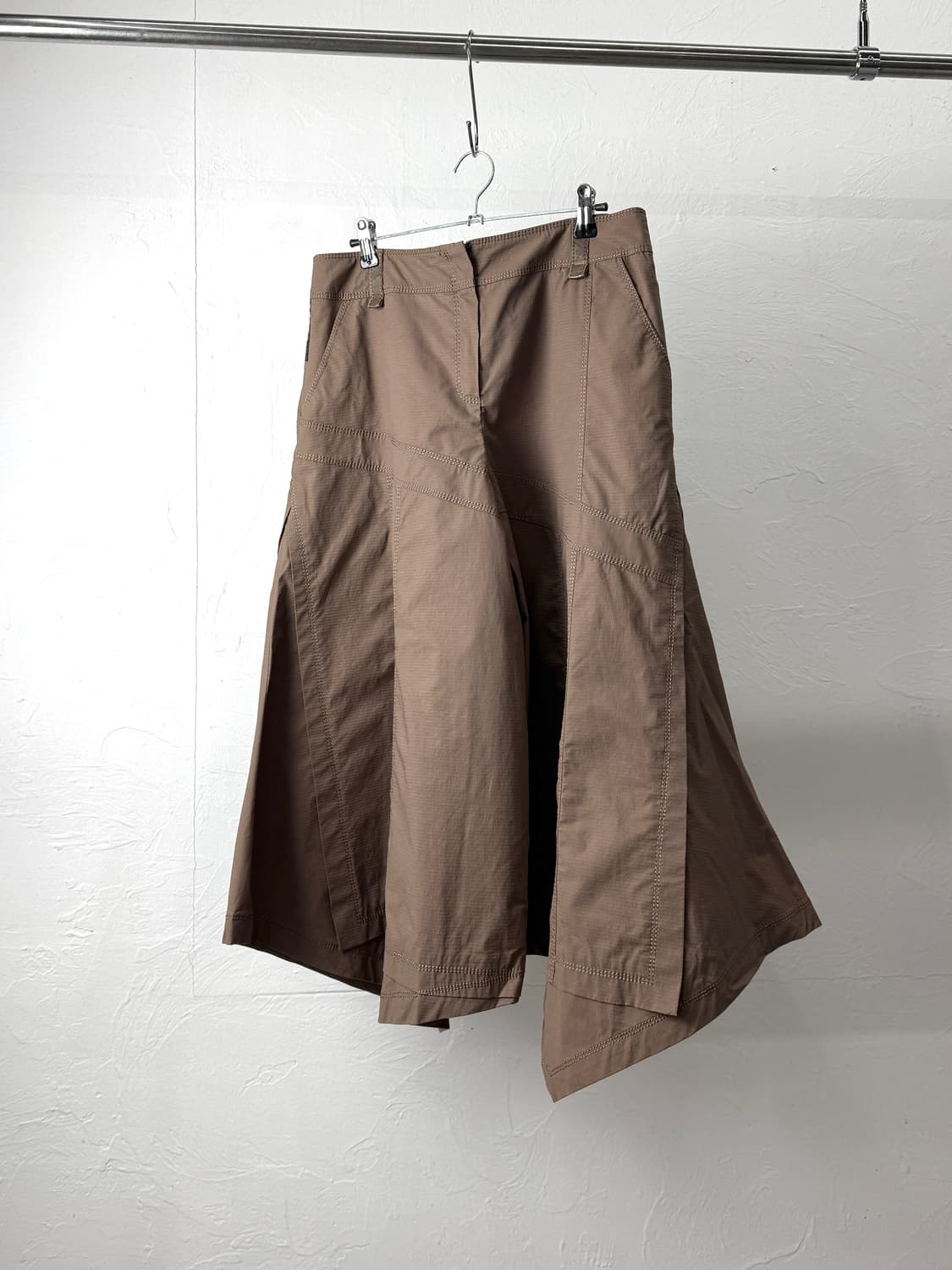 DOHO 어시메트릭 패널 팬츠 상품이미지1