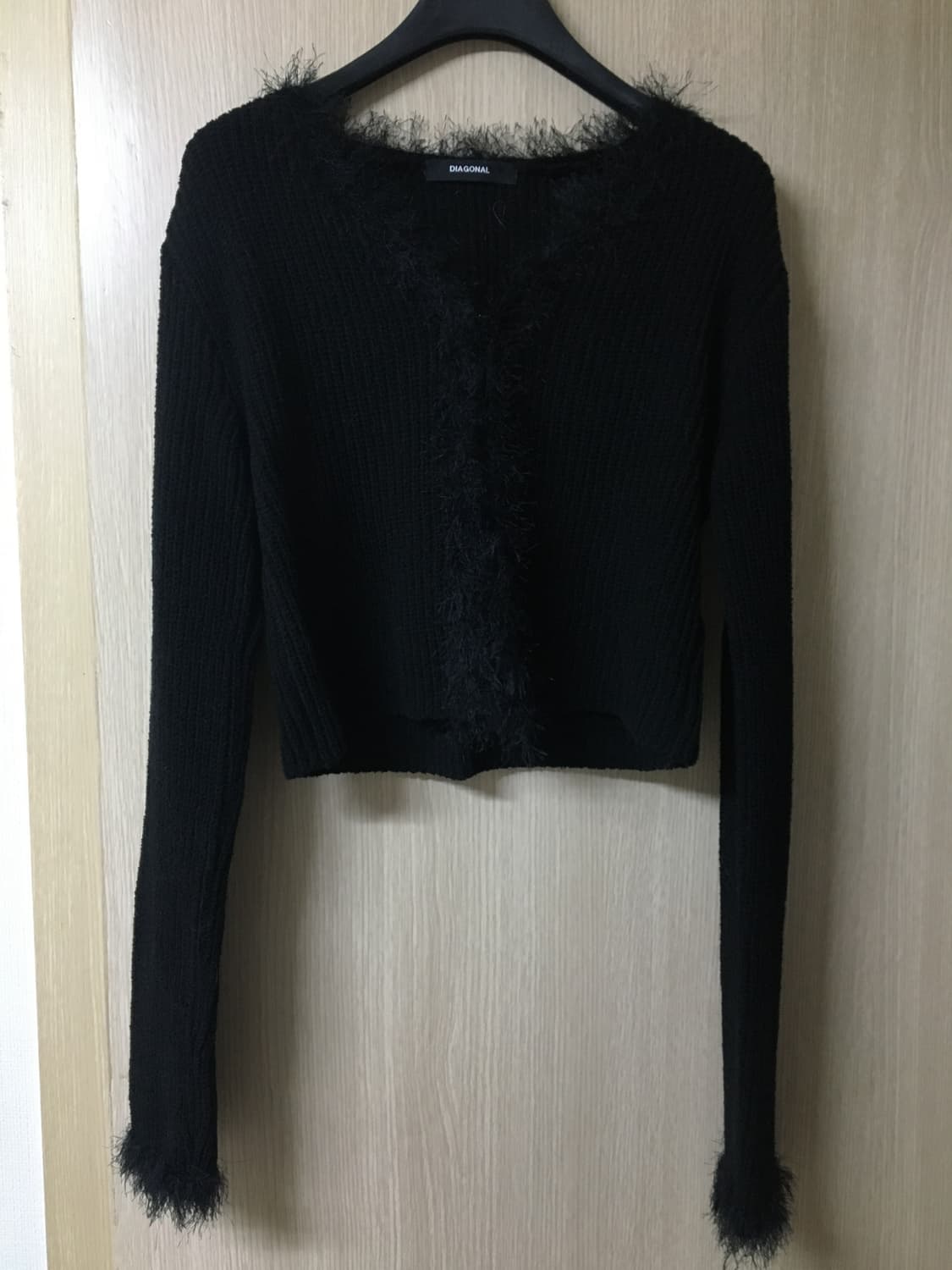 다이애그널 퍼 트리밍 가디건  상품이미지2