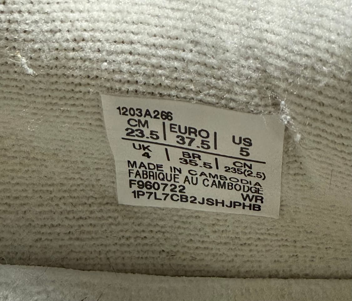 235 / 아식스 젤 1090 v2 크림 상품이미지10