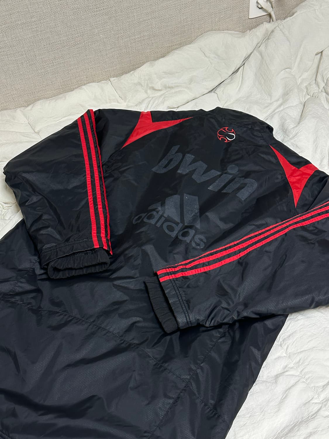 AC밀란 아디다스 미드필더 자켓 돕바 패딩 XL 상품이미지3