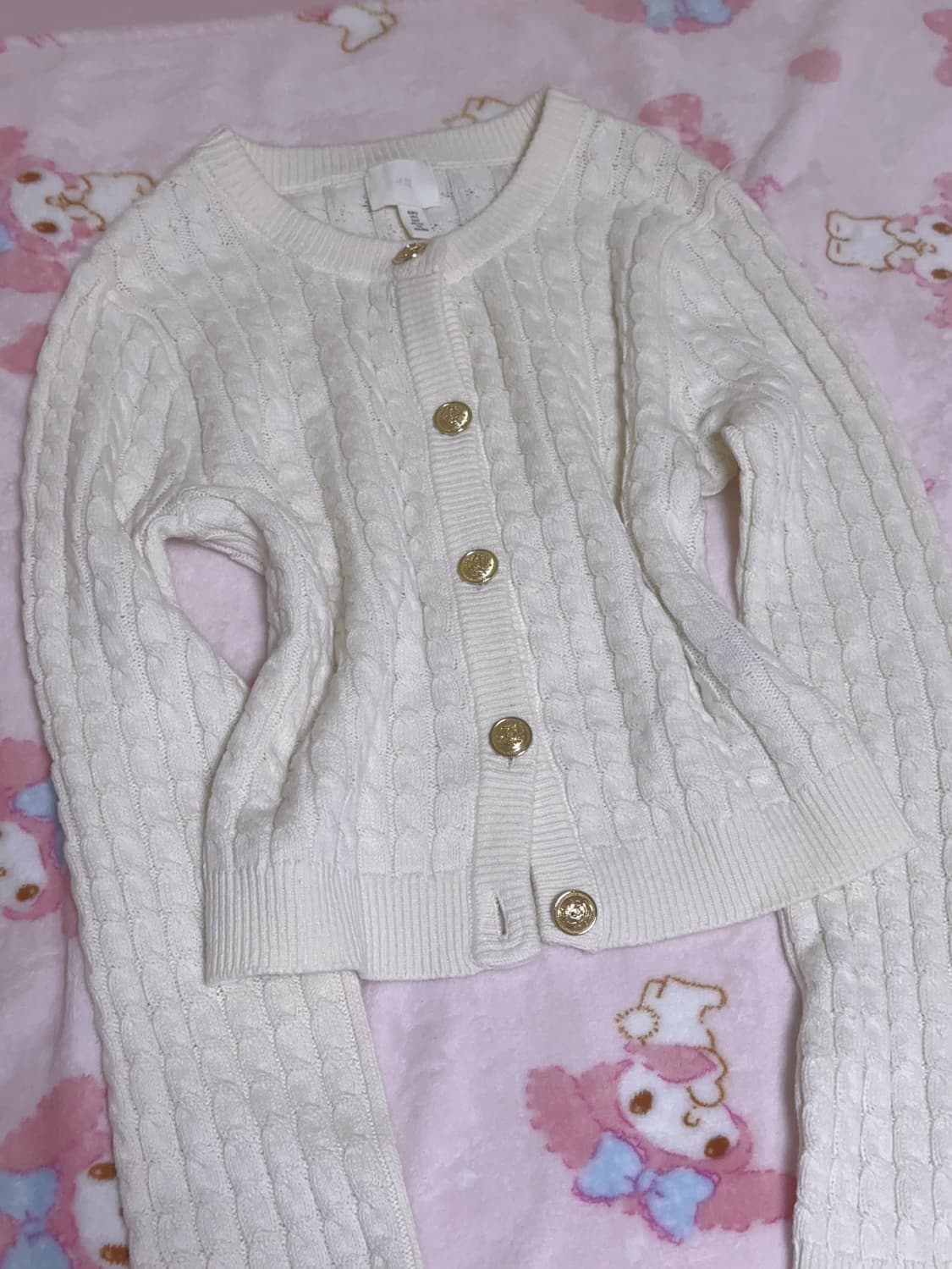 오네갸루 아이보리 금장 니트 가디건 상품이미지1