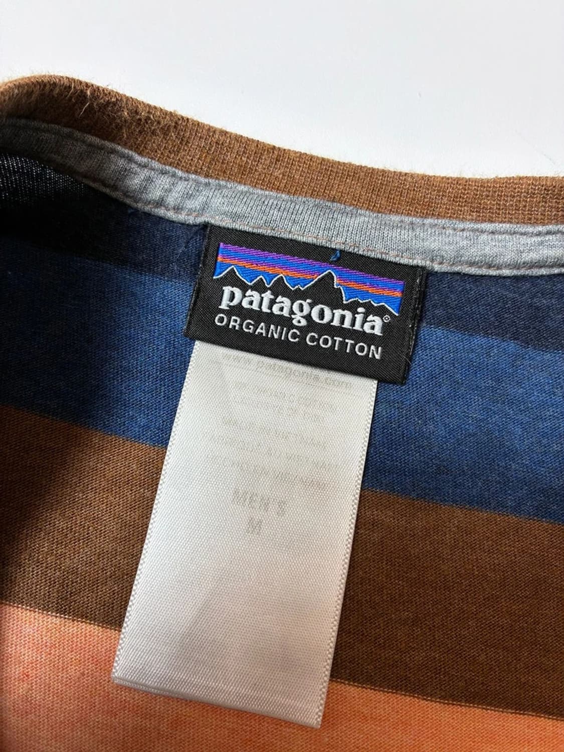 파타고니아 멀티 컬러 스트라이프 반팔 티셔츠 PN9397 상품이미지6