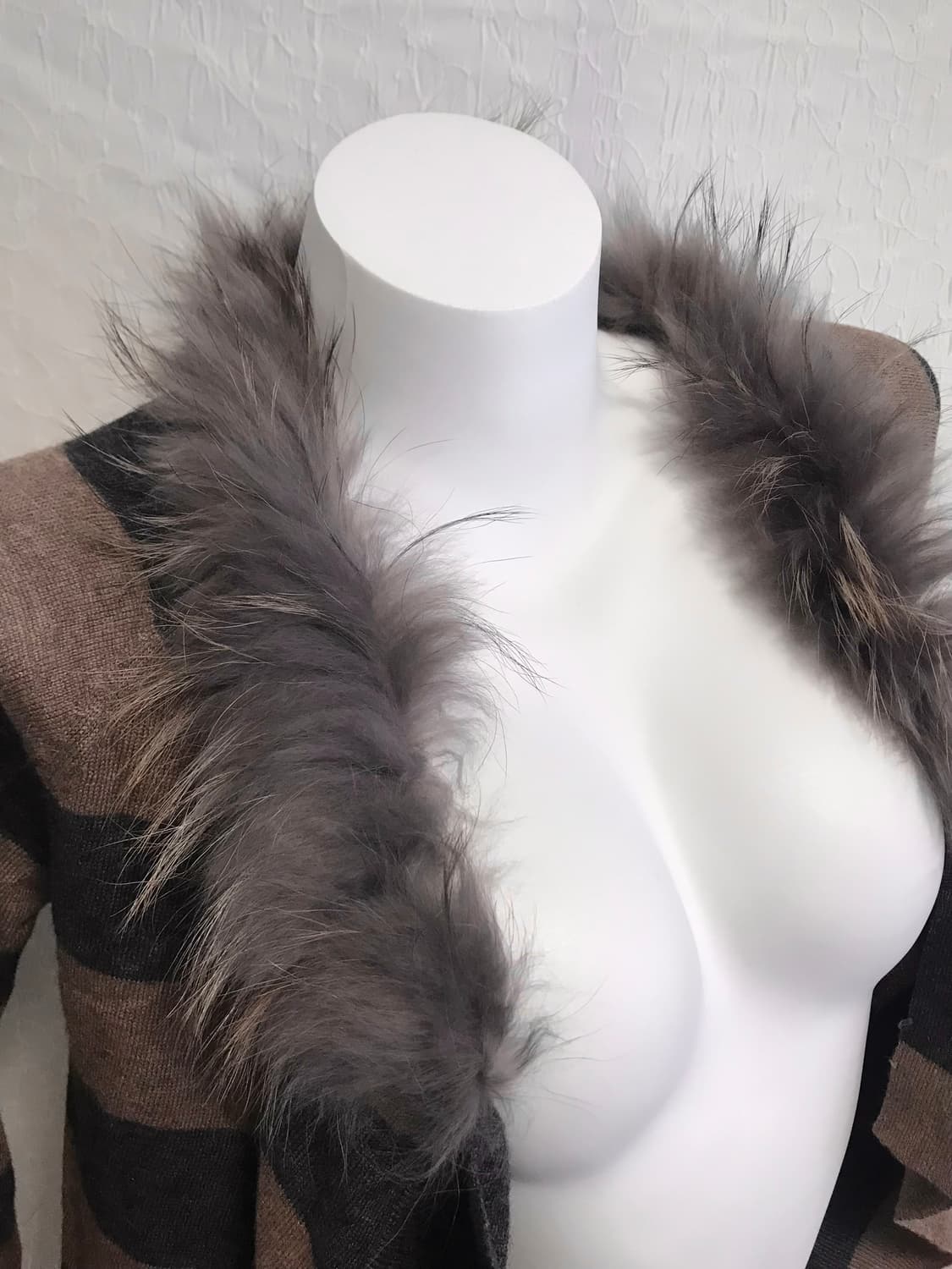 빈티지 00s y2k 라쿤퍼 드레이프 니트 가디건 상품이미지5