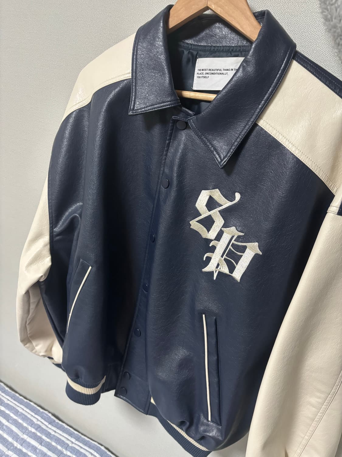 빈티지 오버핏 레터링 바시티 싱글 자켓 점퍼 [블루] 상품이미지2