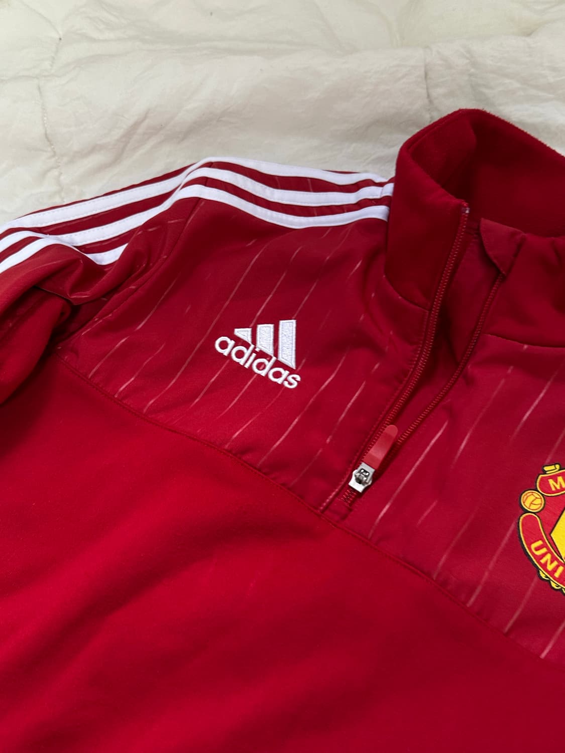 아디다스 맨유 드릴탑 미디움 상품이미지3