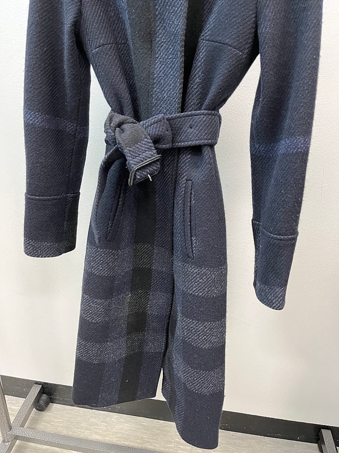 여) 버버리 네이비 체크 울코트  상품이미지4