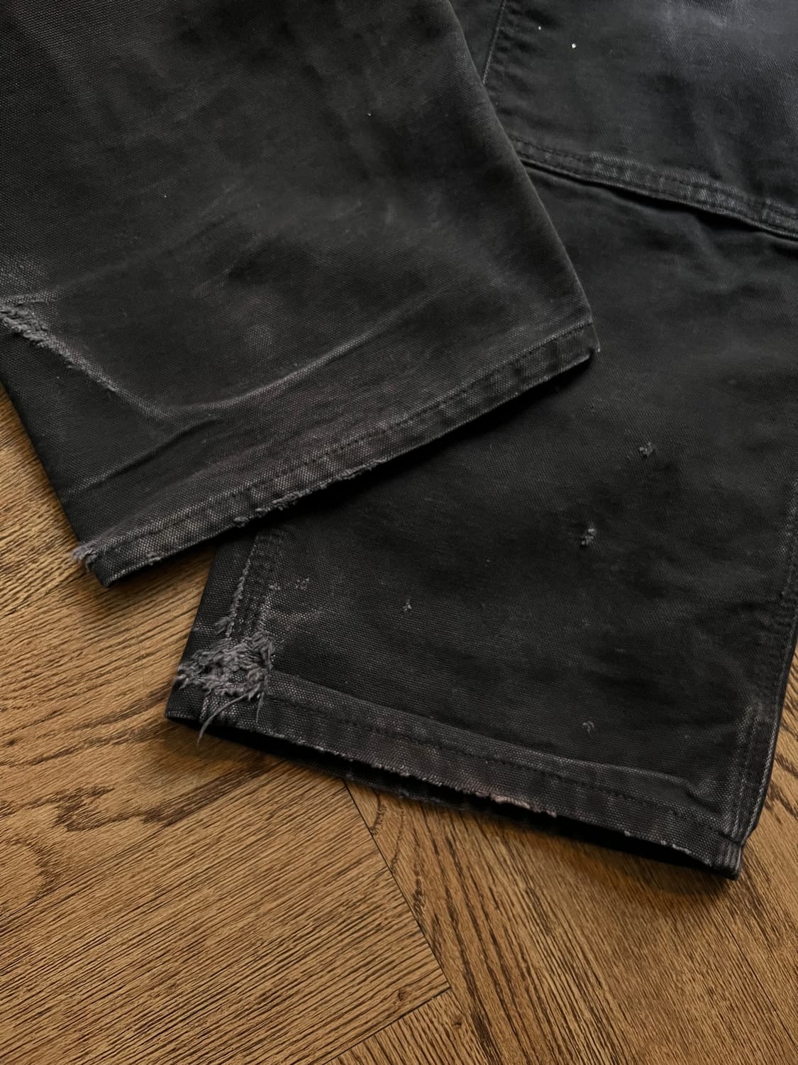 [32]칼하트 Made in USA 더티 데미지드 블랙 더블니 워크 팬츠 상품이미지6