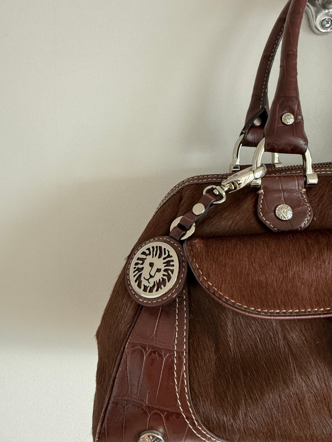 앤클라인(Anne Klein) Y2K 레더&송치 토트백 상품이미지4