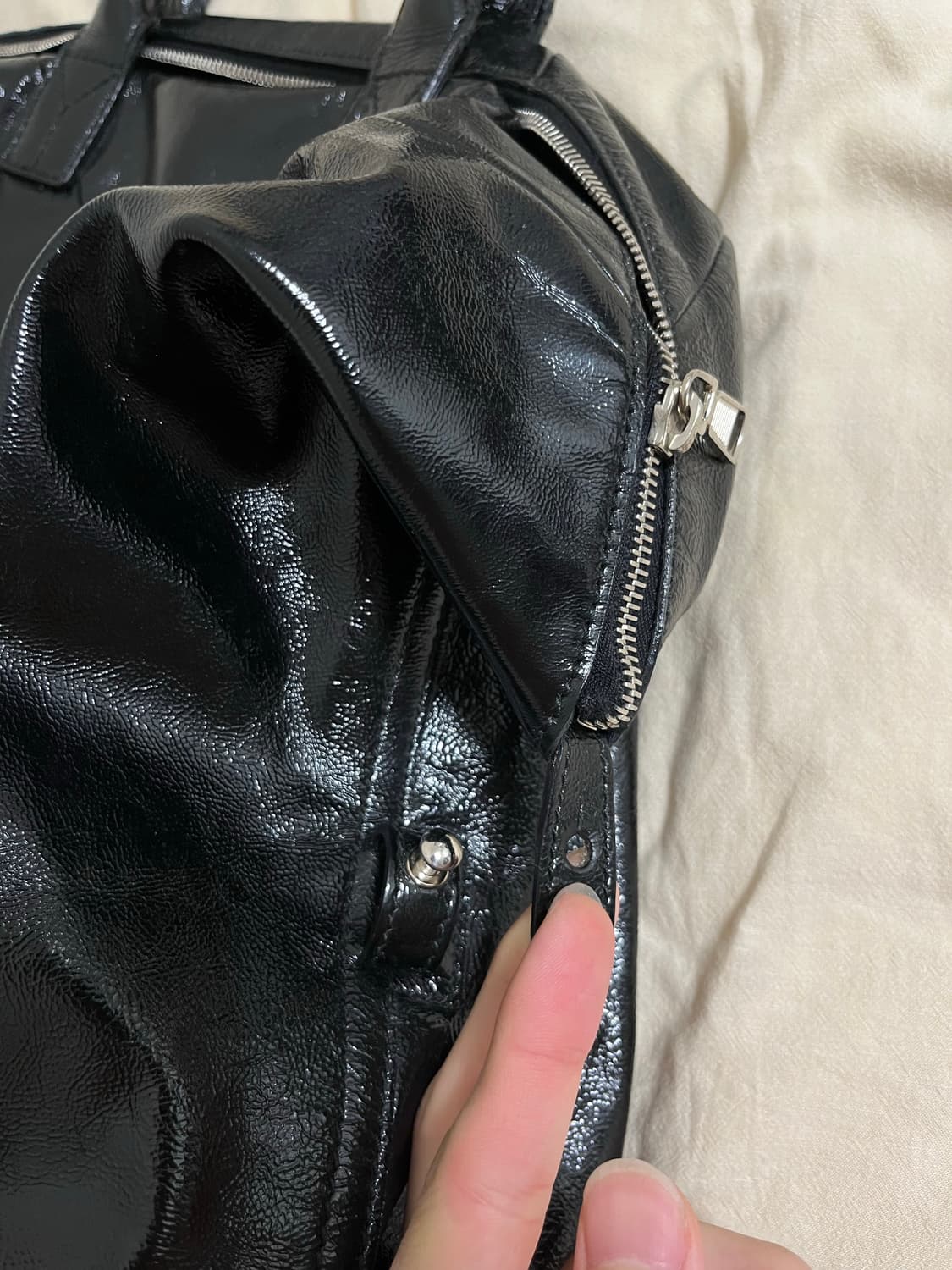 생로랑 이지 보스턴 백 상품이미지10