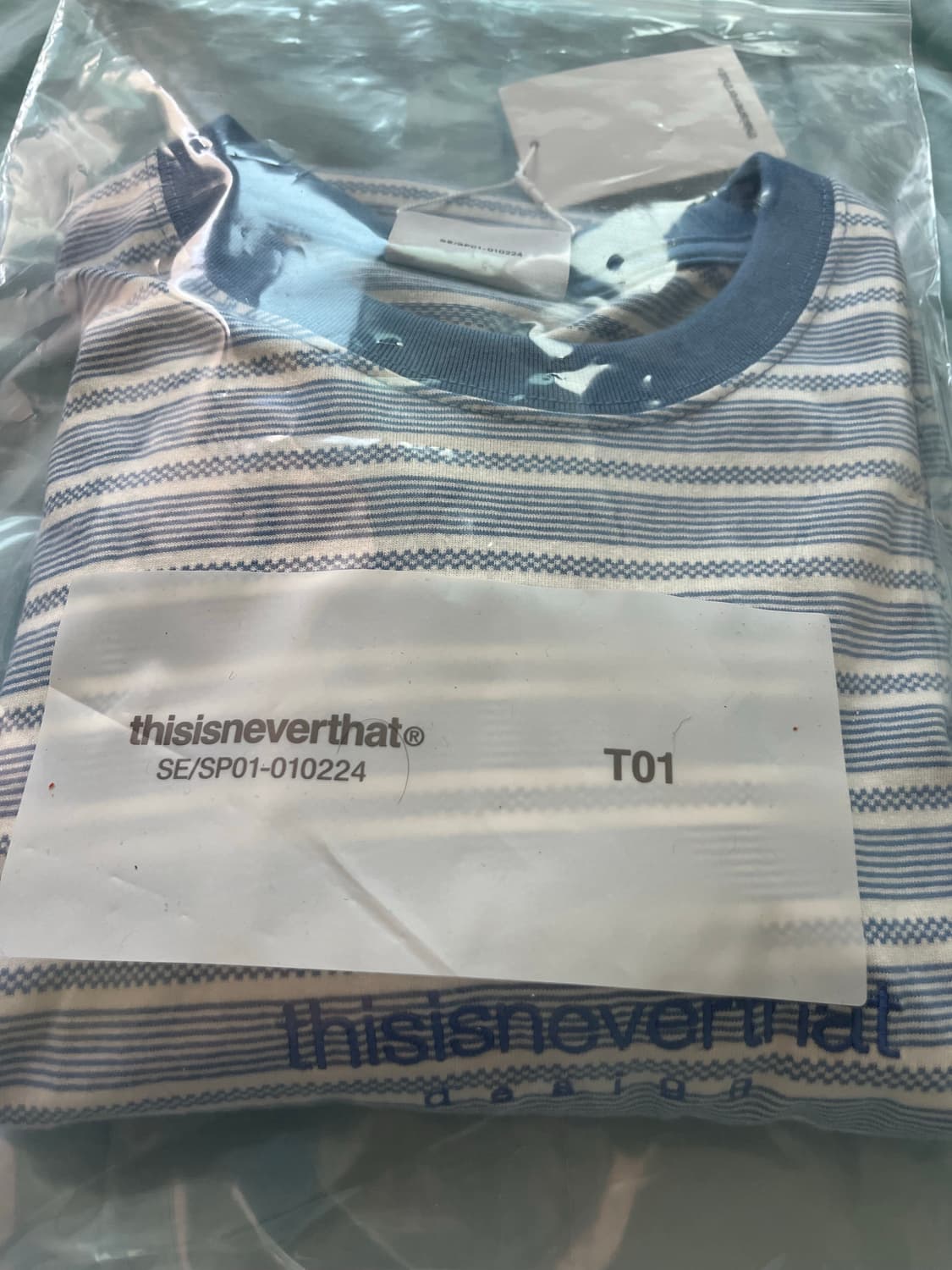 디스이즈네버댓 Micro striped tee Hazy Blue(미개봉) 상품이미지3