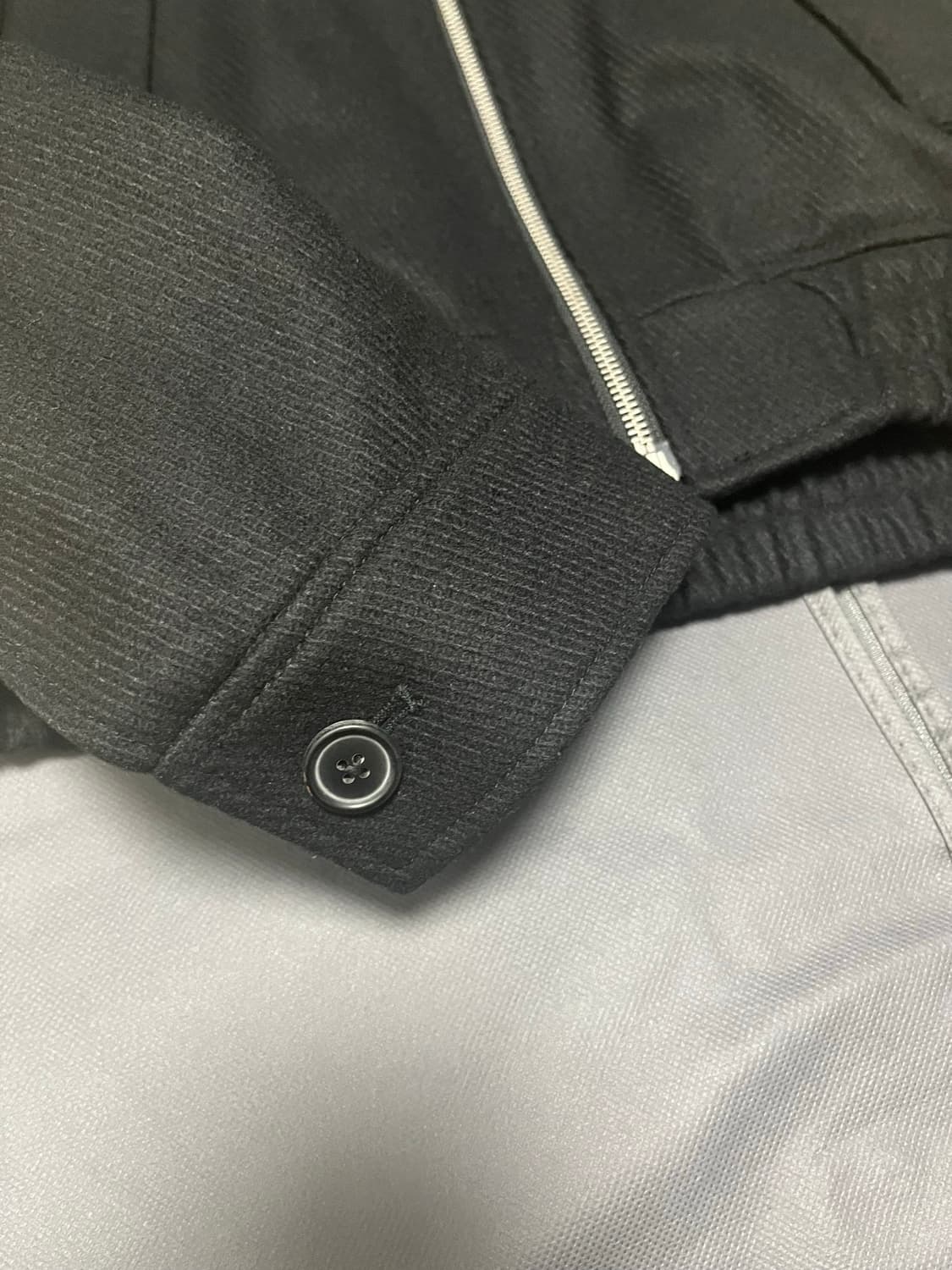 엘무드 아이코닉 울 블루종 자켓 MAINE 블랙 상품이미지5