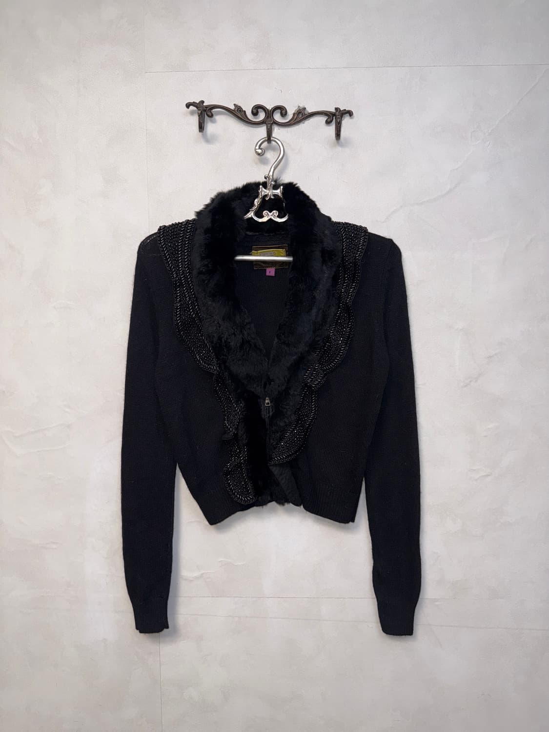 Black fur beads ruffle zipup cardigan 상품이미지4