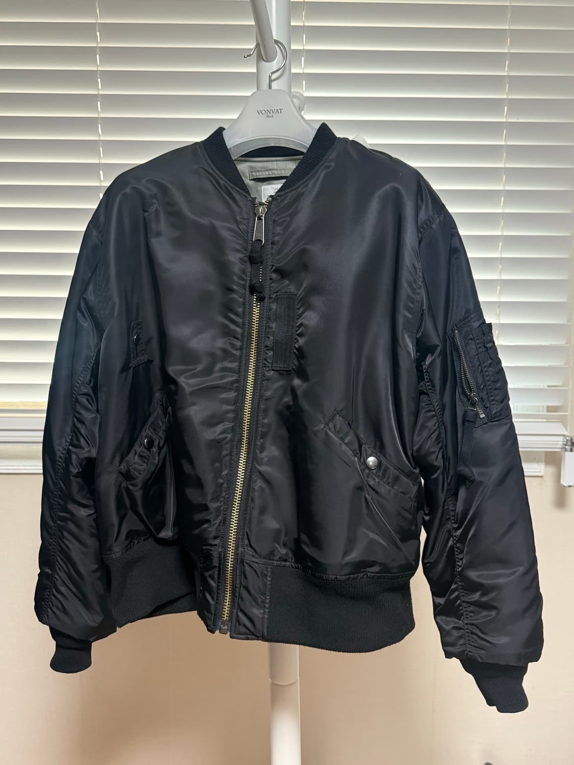 비헤비어 MA1 리버시블 블랙컬러 2사이즈 상품이미지3