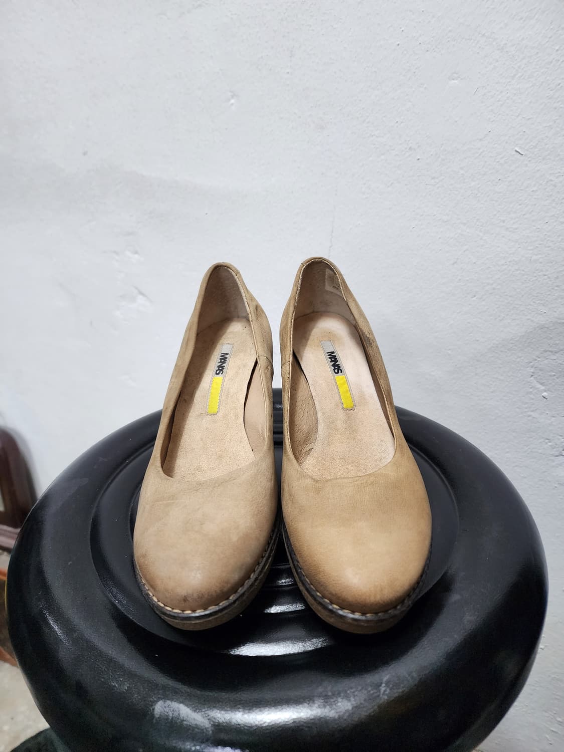 MANAS 베이지 스웨이드 펌프스힐 (Italy made) 상품이미지5