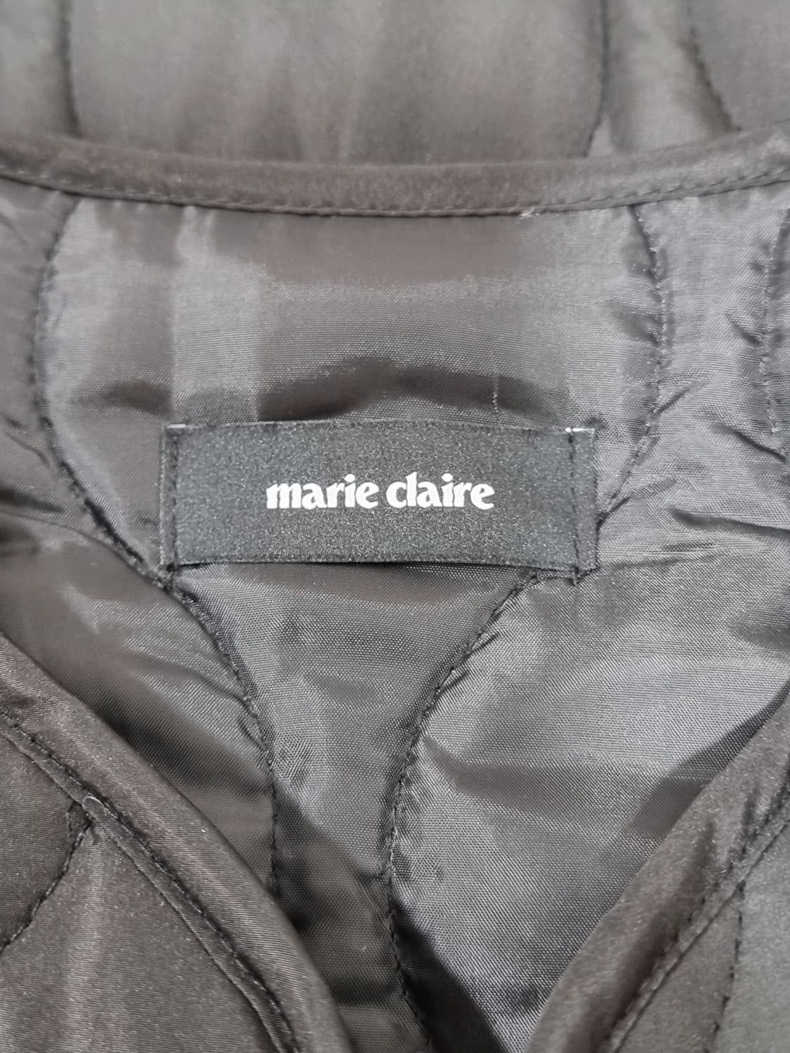 마리끌레르 브이넥 물결 퀼팅 점퍼 (C767 상품이미지4