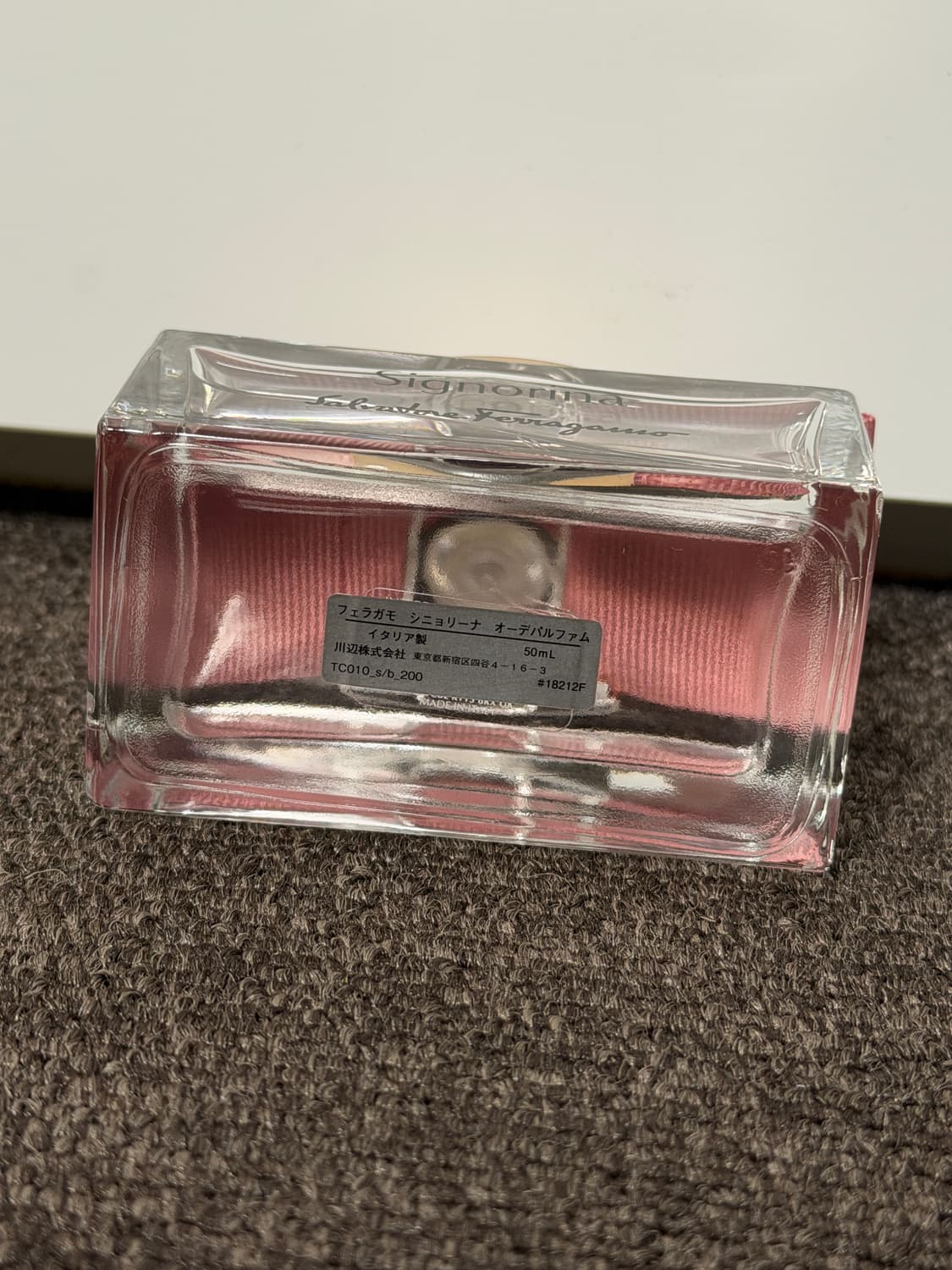 페라가모 시뇨리나 EDP 50ml 상품이미지3