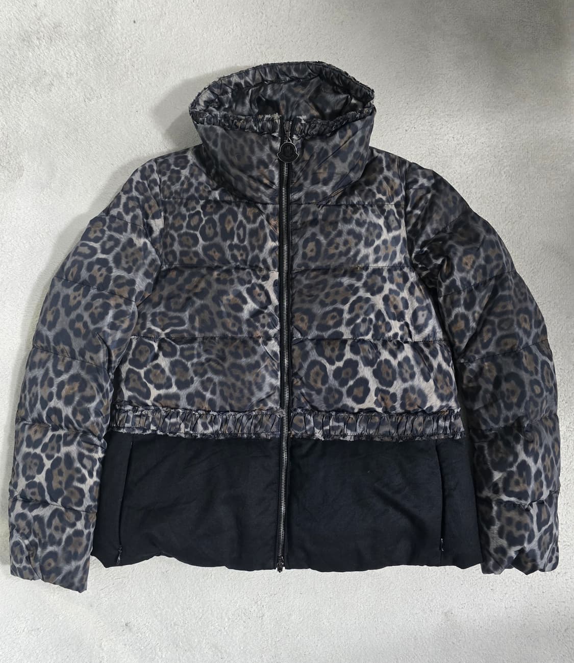 Moncler 몽클레어 레오파드 다운패딩 상품이미지3