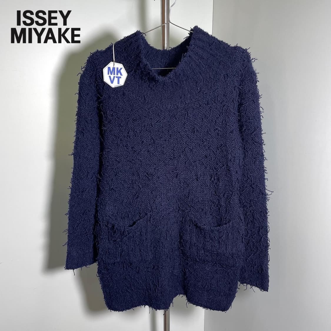 이세이 미야케 포켓 터틀넥 니트 상품이미지1