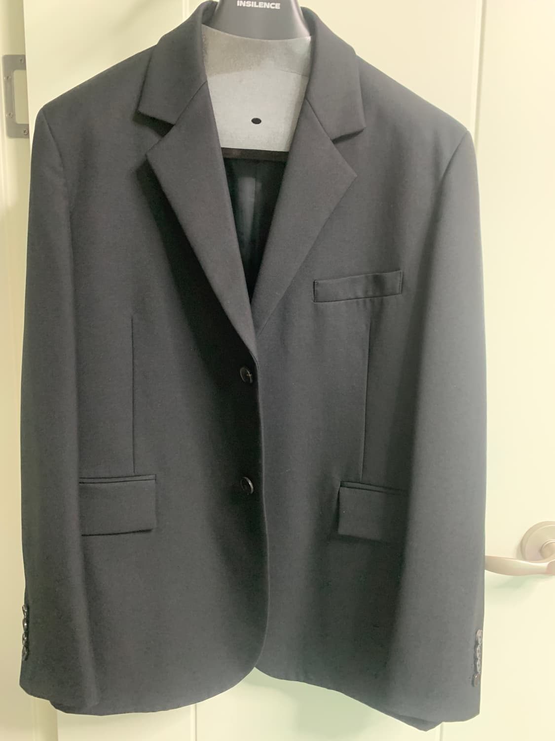 인사일런스 오버사이즈 울 블레이저 [BLACK] 상품이미지2