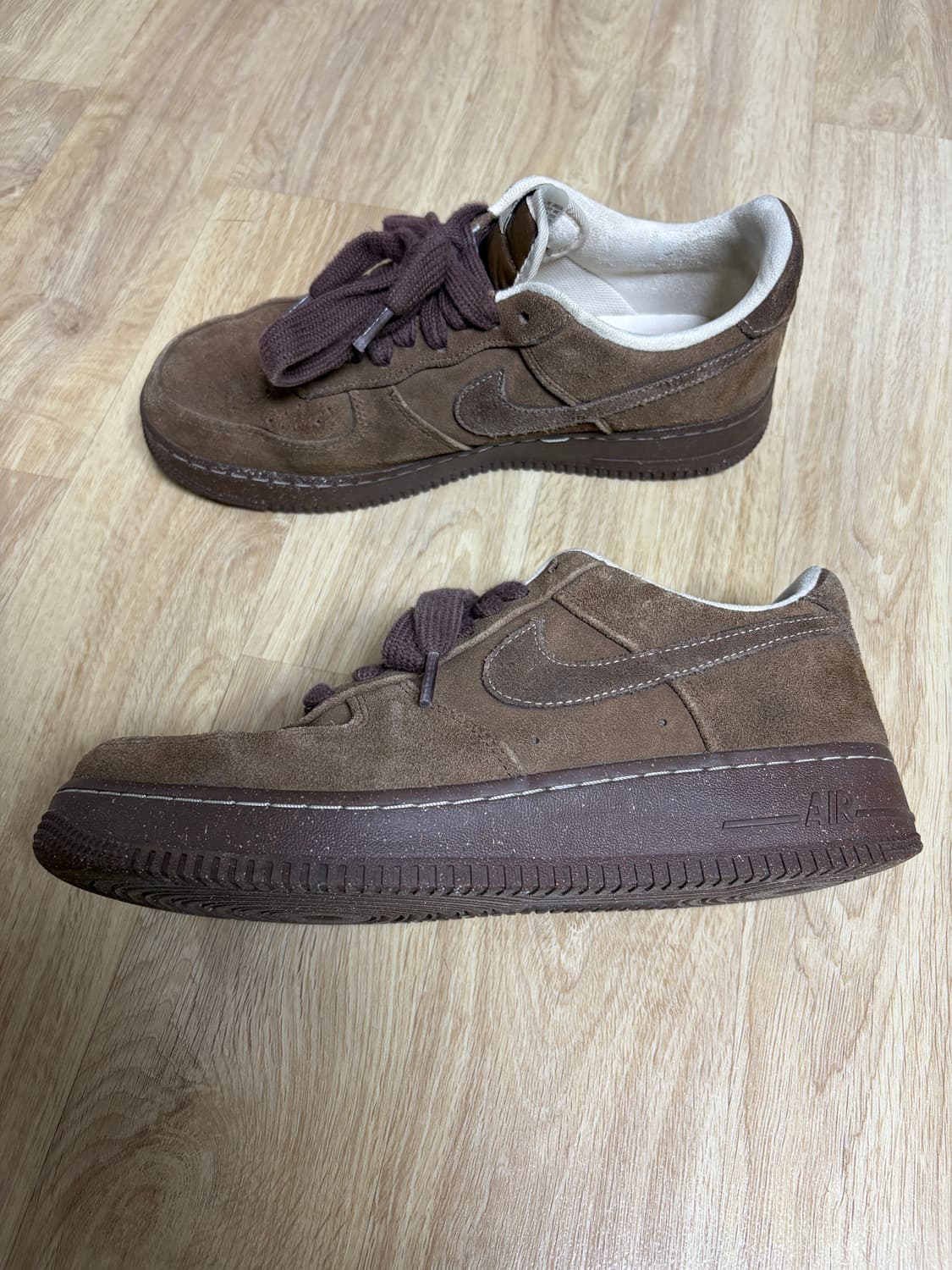 나이키 에어포스 카카오 와우 285 상품이미지4