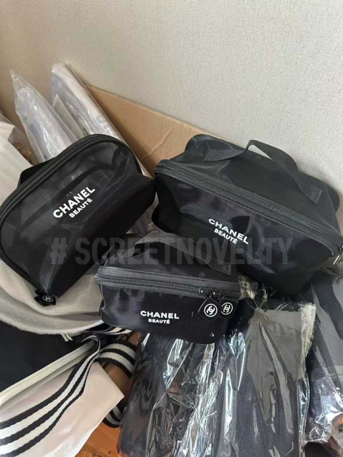 샤넬뷰티 메쉬파우치 3종세트 여행용파우치 기프트 상품이미지1