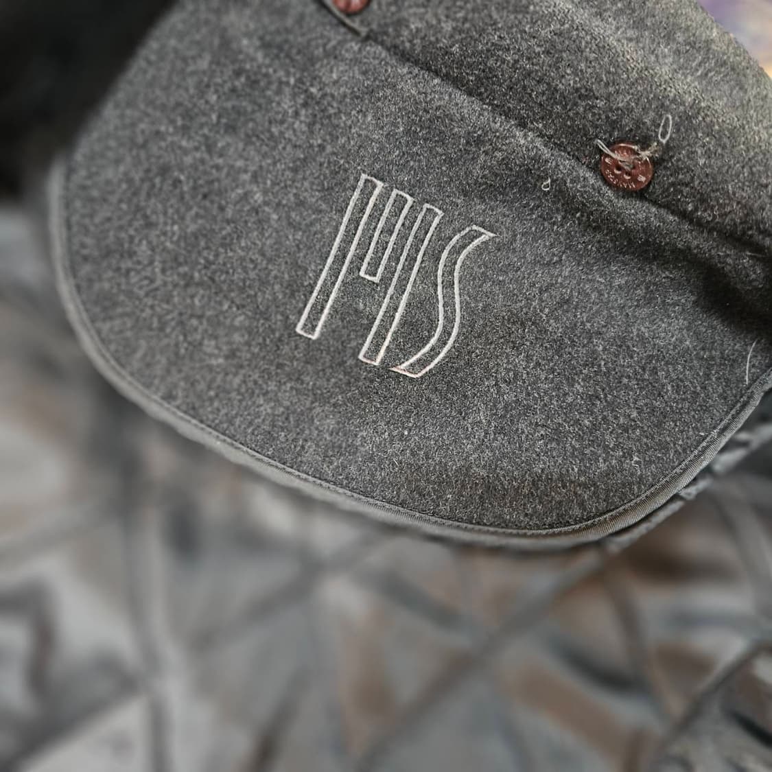 마에스트로 울(Wool) 체크 카라넥 집업 봄버자켓
 상품이미지9