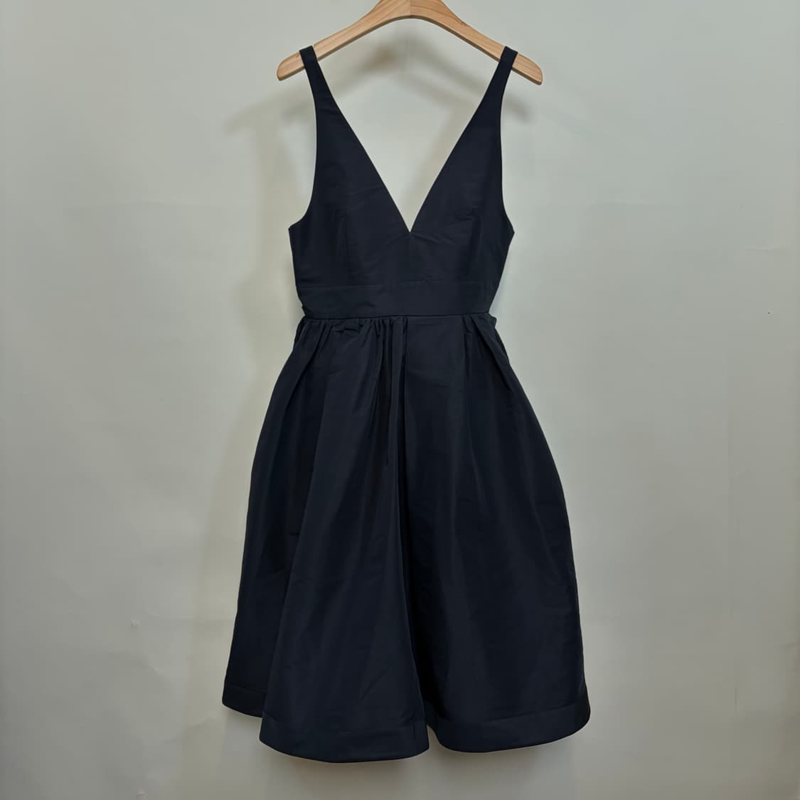 cos 딥 브이넥 원피스 36 상품이미지1