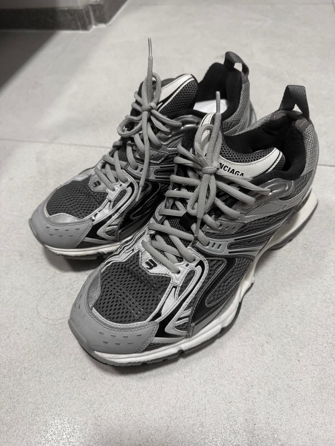 [42] 발렌시아가 엑스팬더 그레이 상품이미지2