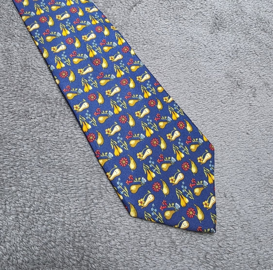 넥타이(페레가모) n175
Mens 상품이미지3