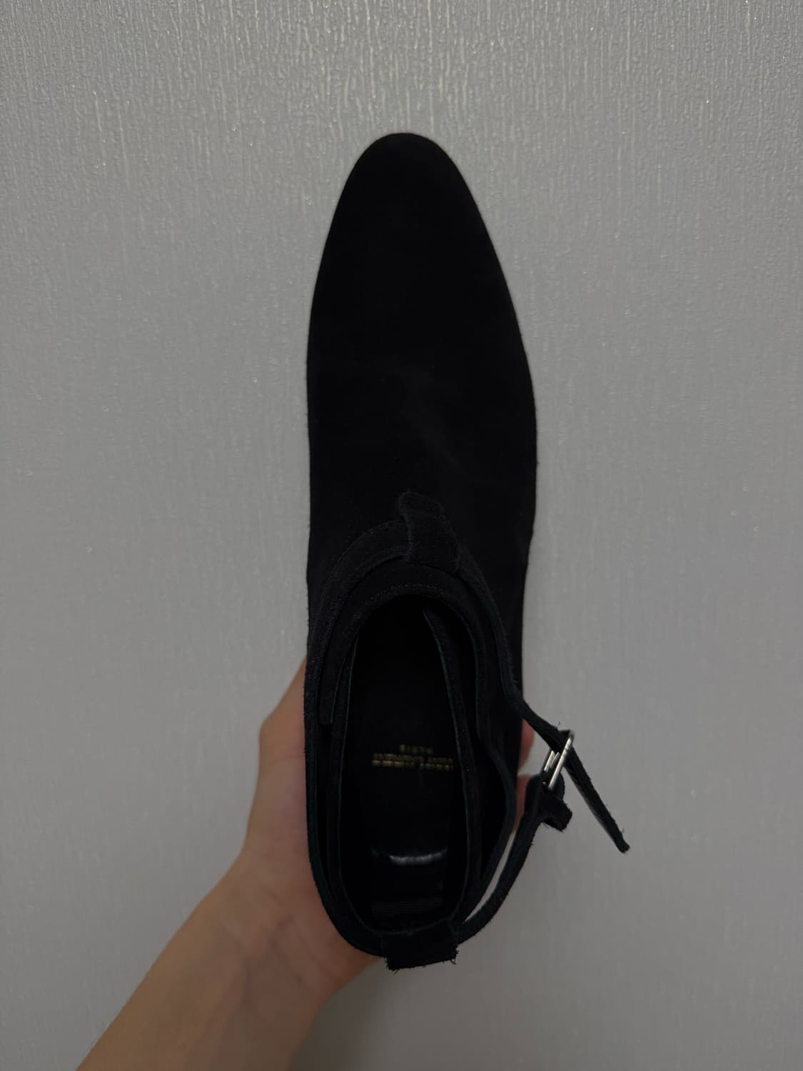 Saint Laurent 생로랑 블랙 스웨이드 미드 은장버클 부츠  상품이미지5