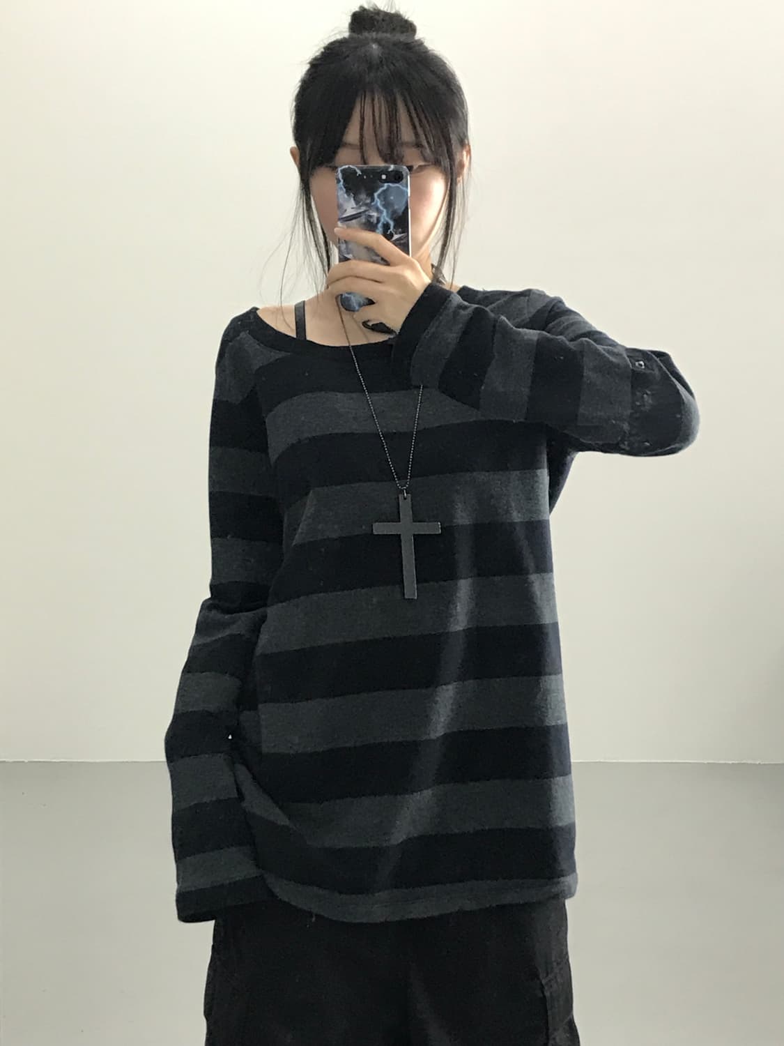 켈빈클라인 스트라이프 롱 슬리브 상품이미지1