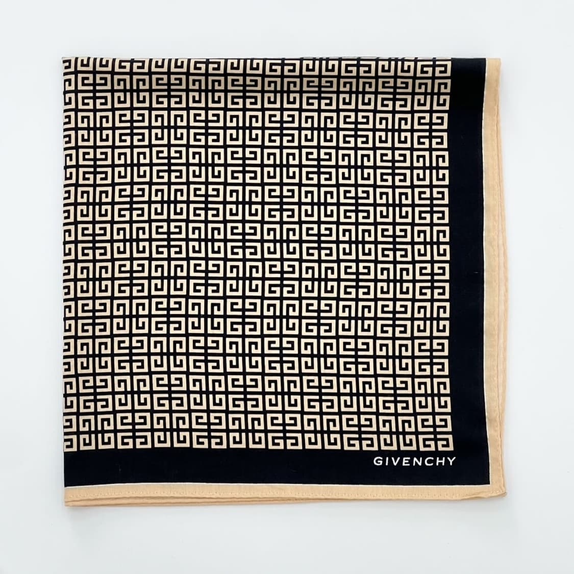 givenchy / 지방시 쁘띠스카프 손수건 상품이미지5