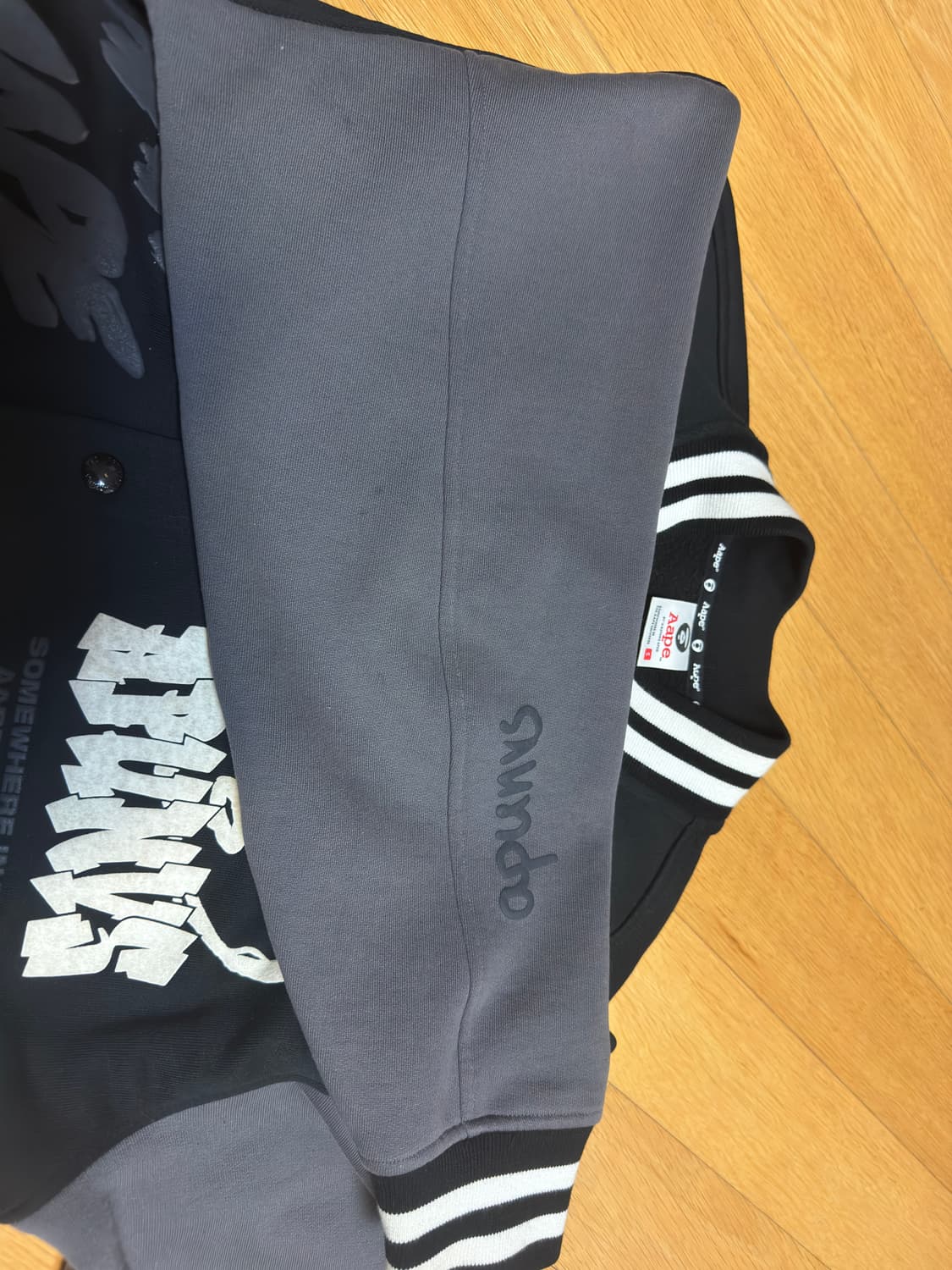 베이프 바시티 자켓 상품이미지9