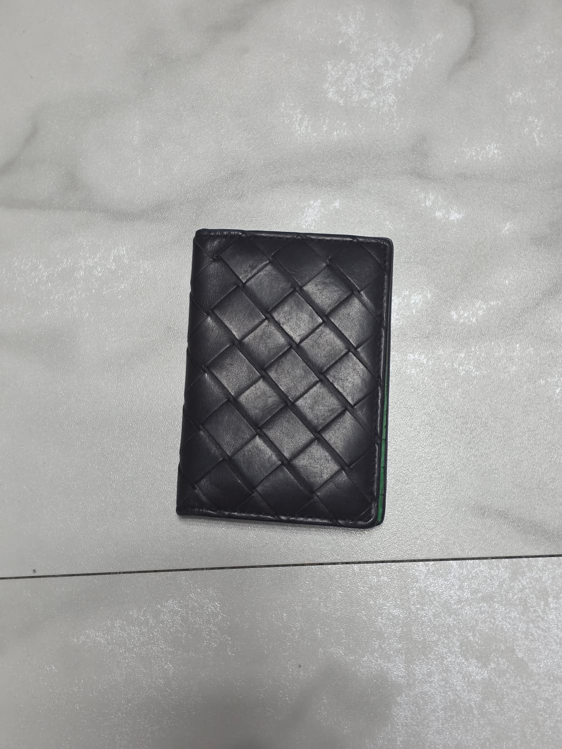 보테가 베네타 인트레치아토 카드지갑  상품이미지1