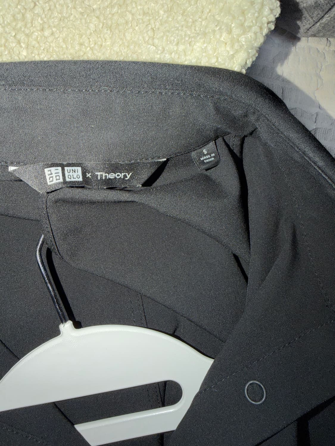 S) 유니클로 X Theory 블랙 셔츠 재킷 상품이미지5
