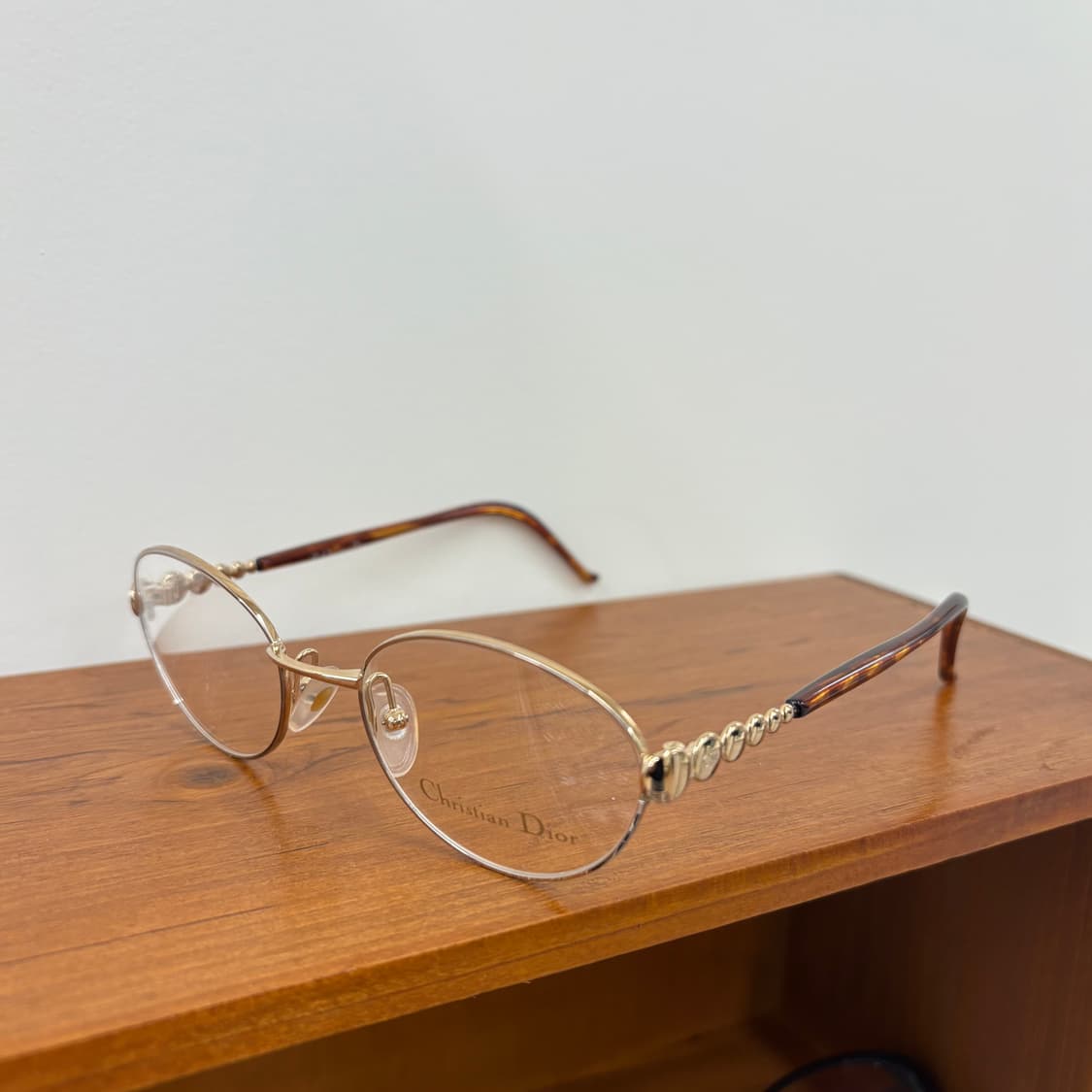 Christian Dior 디올 골드 안경 상품이미지3