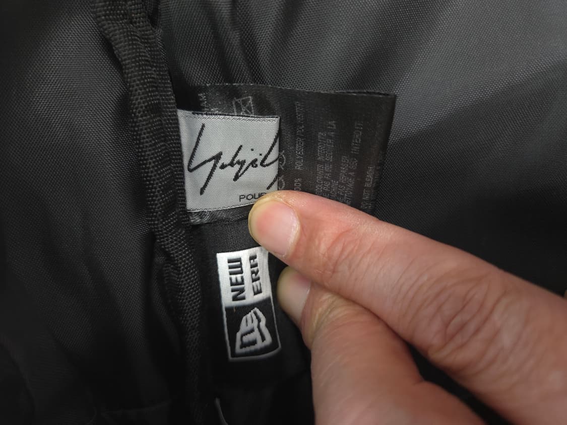 요지 야마모토 X 뉴에라 콜라보 블랙 백팩 상품이미지7