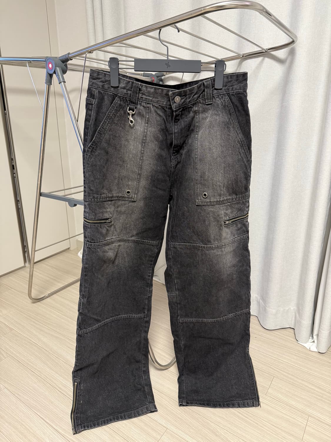 [L] 마하그리드 지퍼흑청데님 청바지 상품이미지1