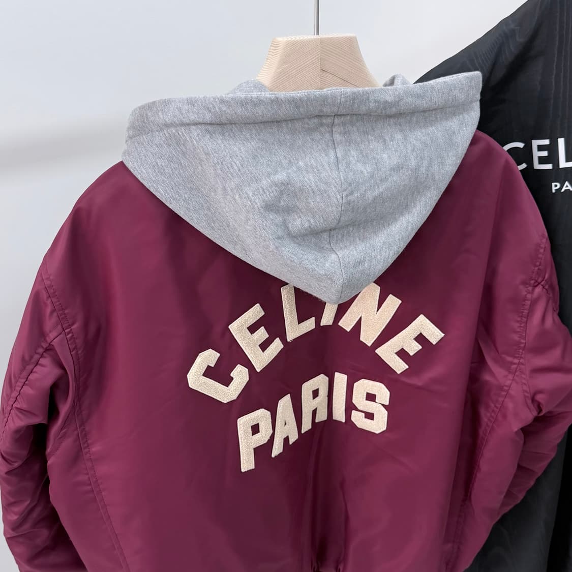 [S+급/52] 셀린느 테디 후드 백로고 봄버 바시티자켓 버건디 상품이미지6