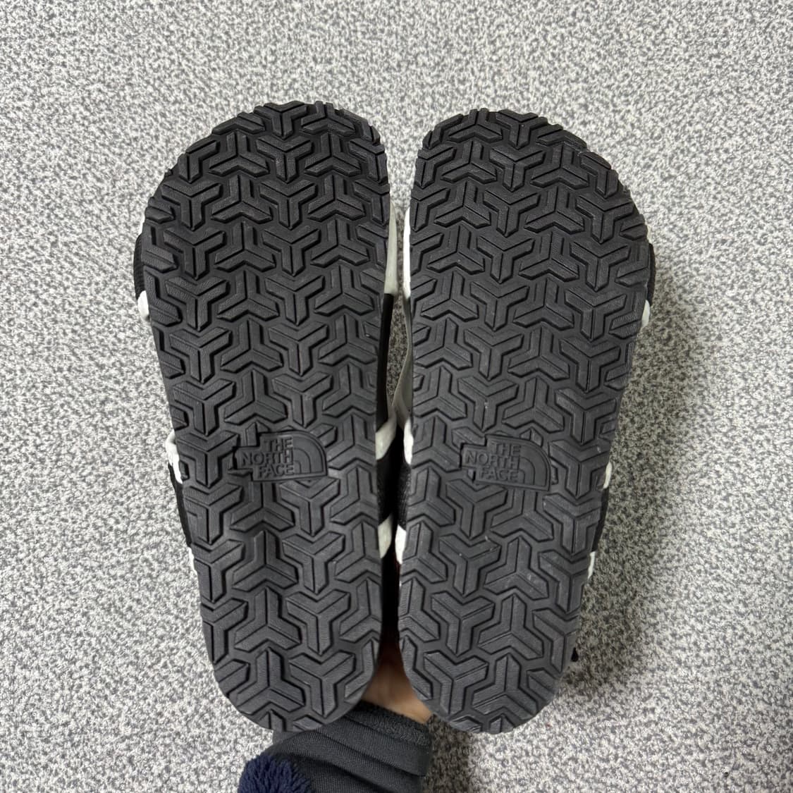 [정가 10만원 새상품] 노스페이스 샌들 240 상품이미지5