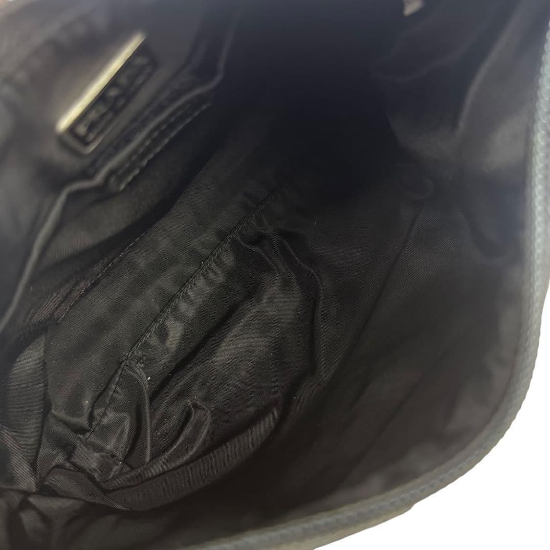 프라다 블랙 y2k 호보백 상품이미지5