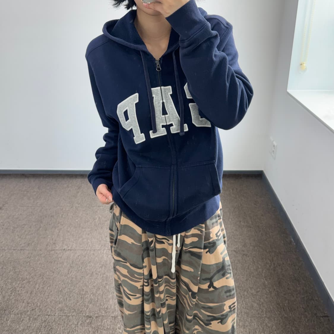 Gap 갭 그레이 로고 네이비 후드집업  상품이미지1