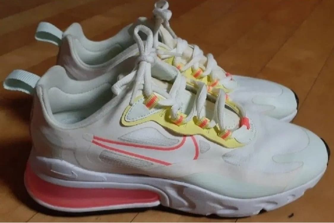 나이키 에어맥스270 리액트 페일 245 상품이미지3