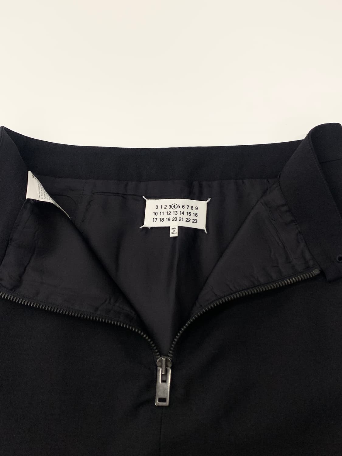Maison Margiela 메종 마르지엘라 블랙 울 레이어드 스커트 상품이미지10