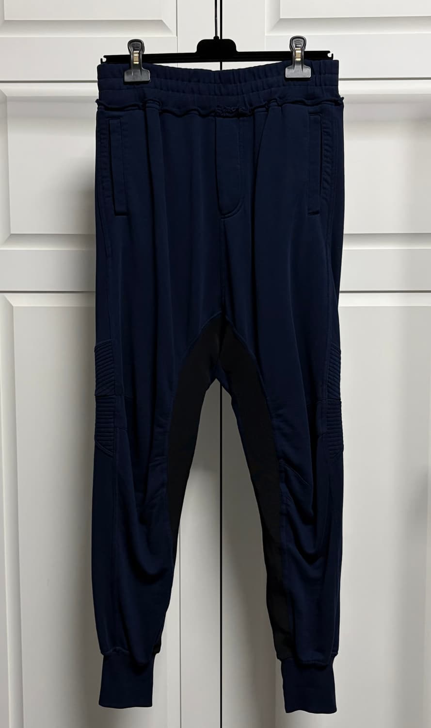 하이더 아커만 / 문쉐이프 퍼스 팬츠 / XS 상품이미지4