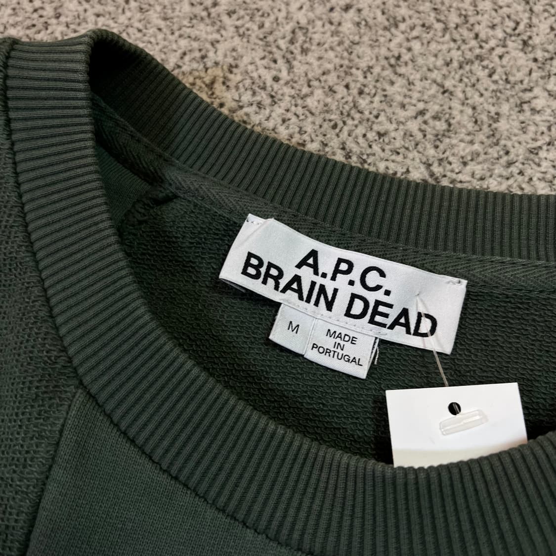A.P.C 아페쎄 x 브레인 데드 스웻 맨투맨 상품이미지4