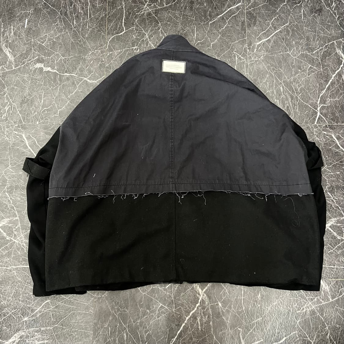 선데이오프클럽 멀티포켓 배색 플리스 집업 자켓 상품이미지3