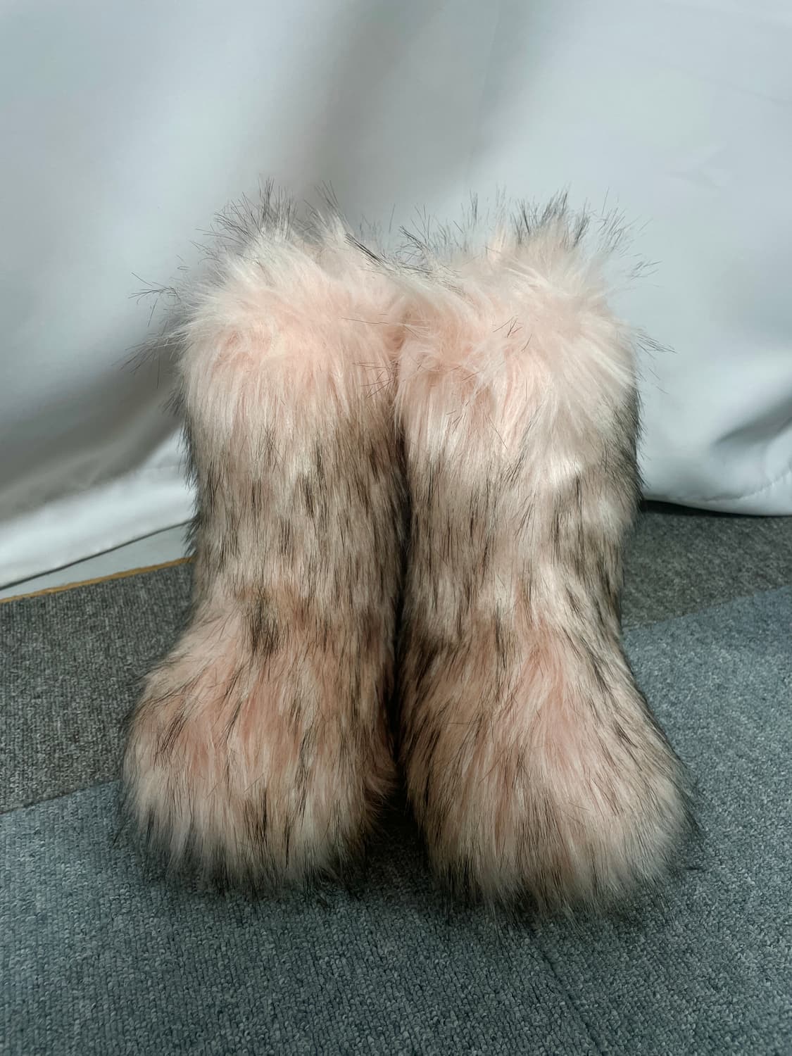 Y2k 핑크 퍼 부츠 에스키모 털 부츠 230-235 상품이미지1